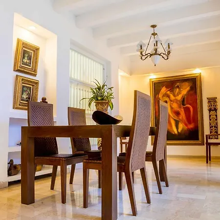 Casa Gil Art Boutique *